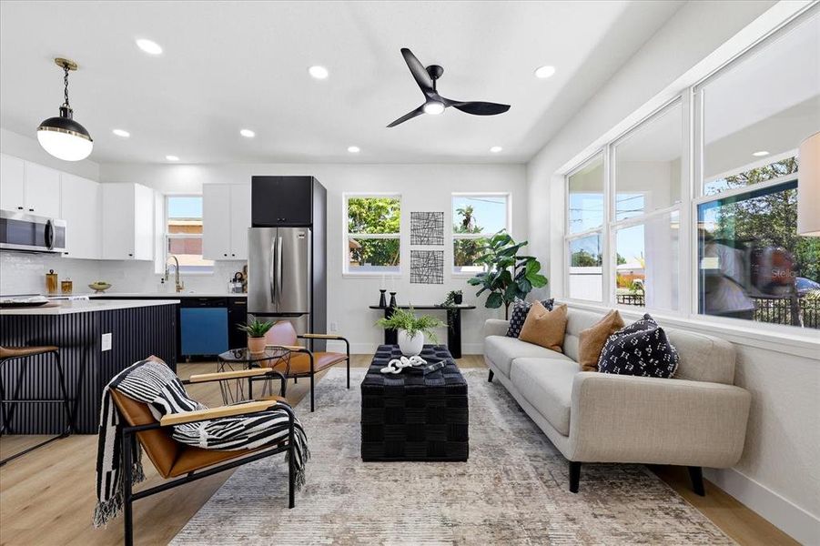 Furnished interior view inside a new home in , St. Petersburg (Image 14).