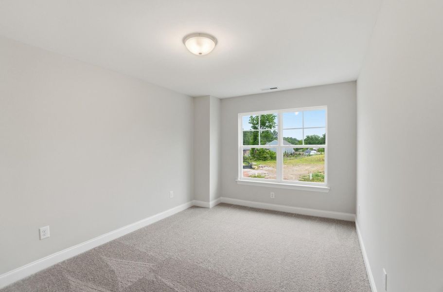 Spacious, unfurnished interior of a new home in Harrisburg Village Townhomes, Harrisburg (Image 16).