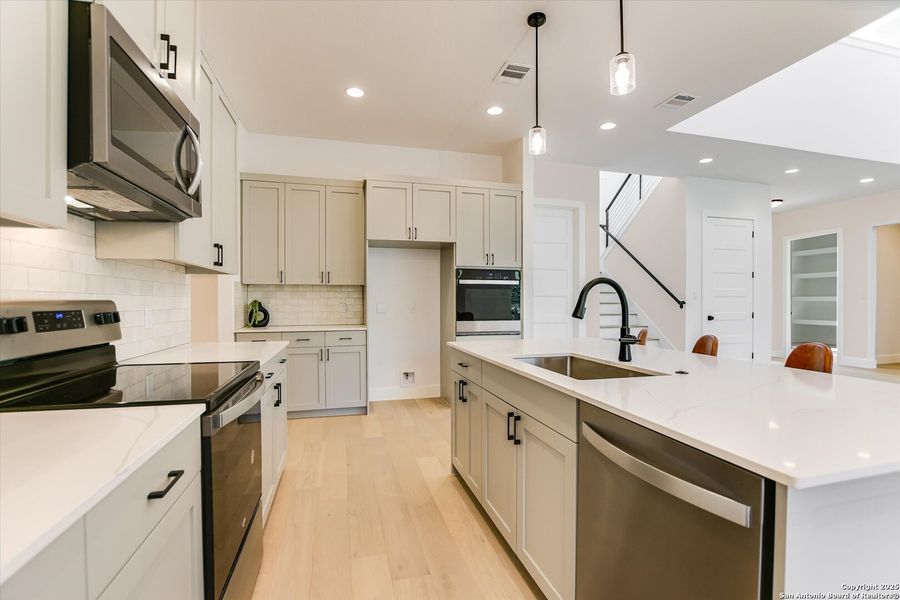 Furnished interior view inside a new home in , Horseshoe Bay (Image 11).
