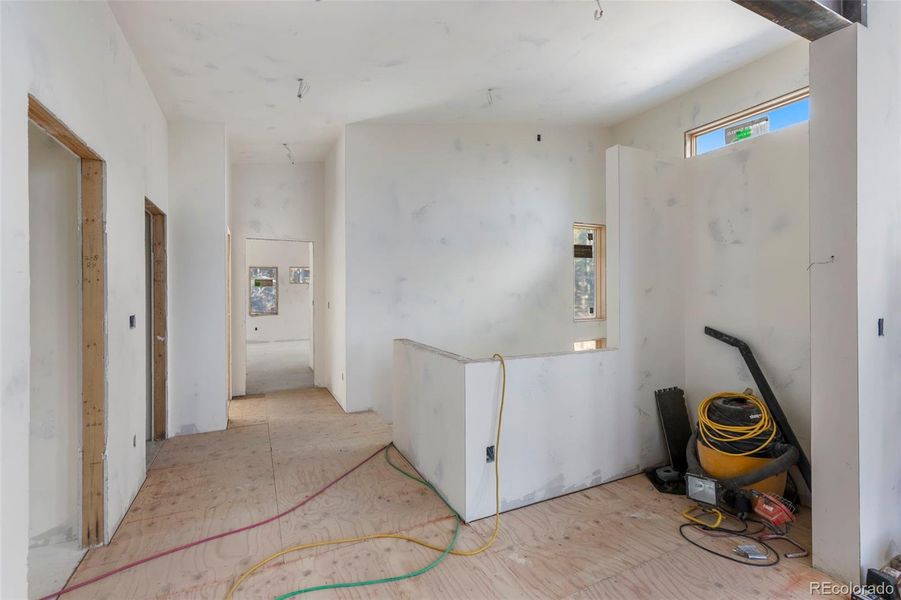 Image 47 of a home in .