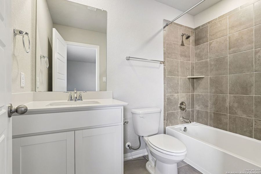 Furnished interior view inside a new home in Legendary Trails - Classic Series, Cibolo (Image 14). Furnished interior view inside a new home in Legendary Trails - Classic Series, Cibolo (Image 14).