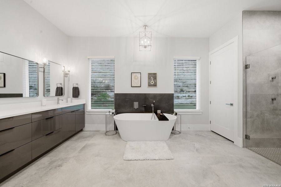 Furnished interior view inside a new home in , Boerne (Image 29).