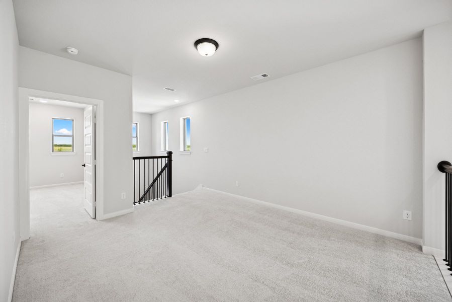 Spacious, unfurnished interior of a new home in Talia – Cottage Series, Mesquite (Image 16).