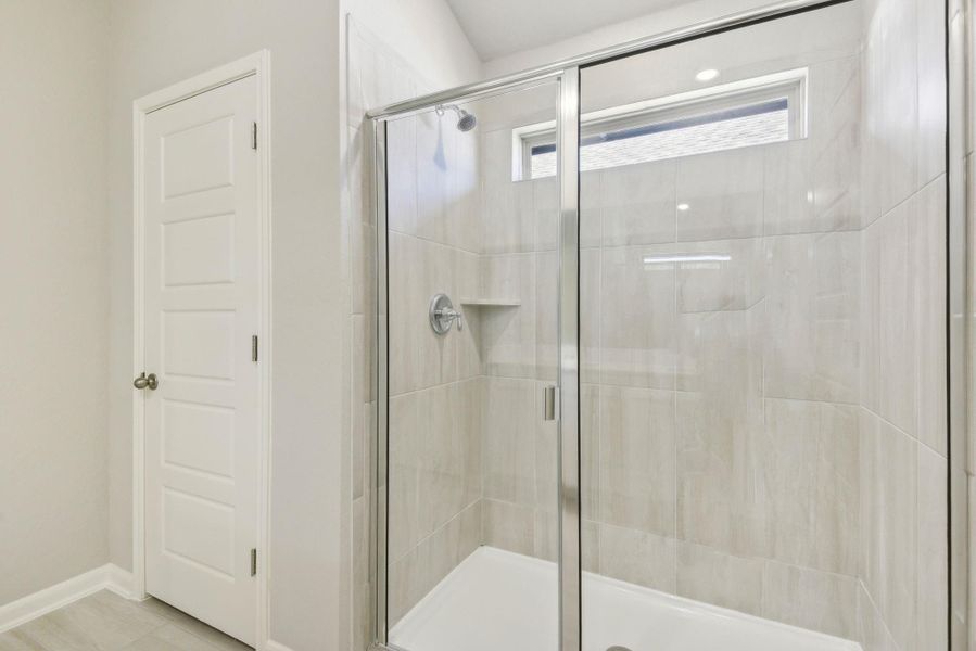 Photo is not of the actual home but is an inspirational photo of builder’s model home and may depict options, furnishings, and/or decorator features that are not included.