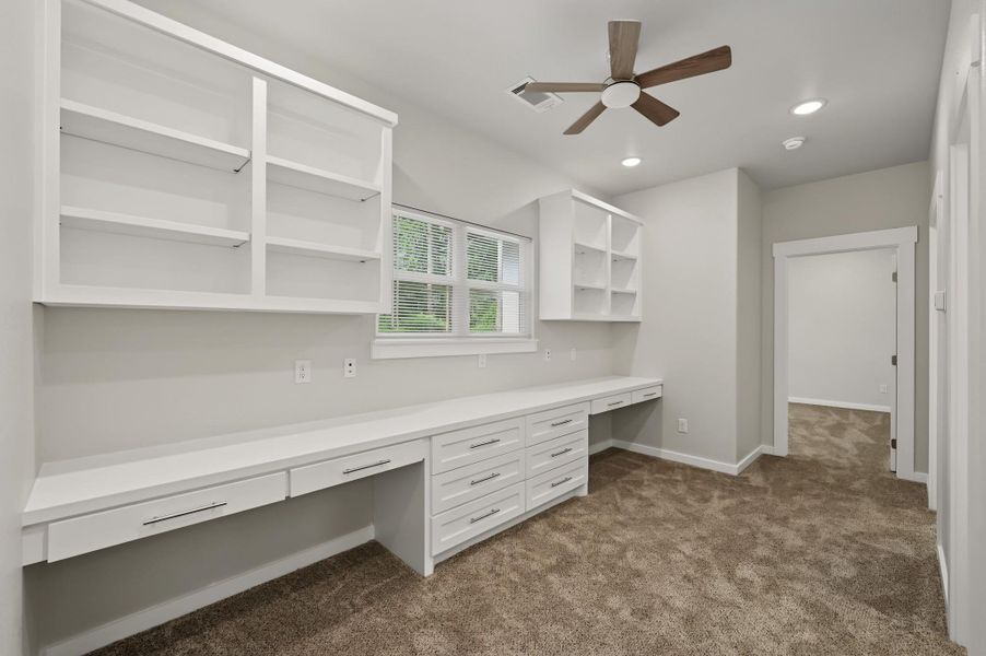 Furnished interior view inside a new home in , Conroe (Image 11). Furnished interior view inside a new home in , Conroe (Image 11).