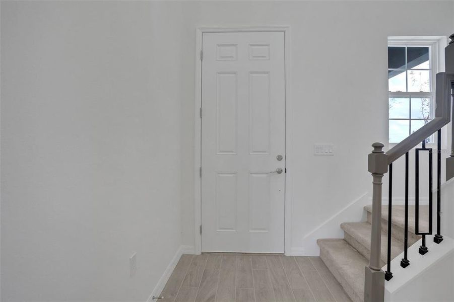 Spacious, unfurnished interior of a new home in Turnleaf, Punta Gorda (Image 19).
