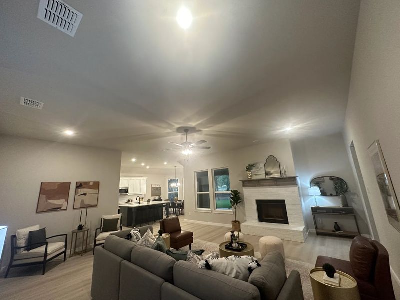 Representative furnished interior of a home built from the McKinley V by Cheldan Homes in Arbor Oaks, Boyd (Image 17).