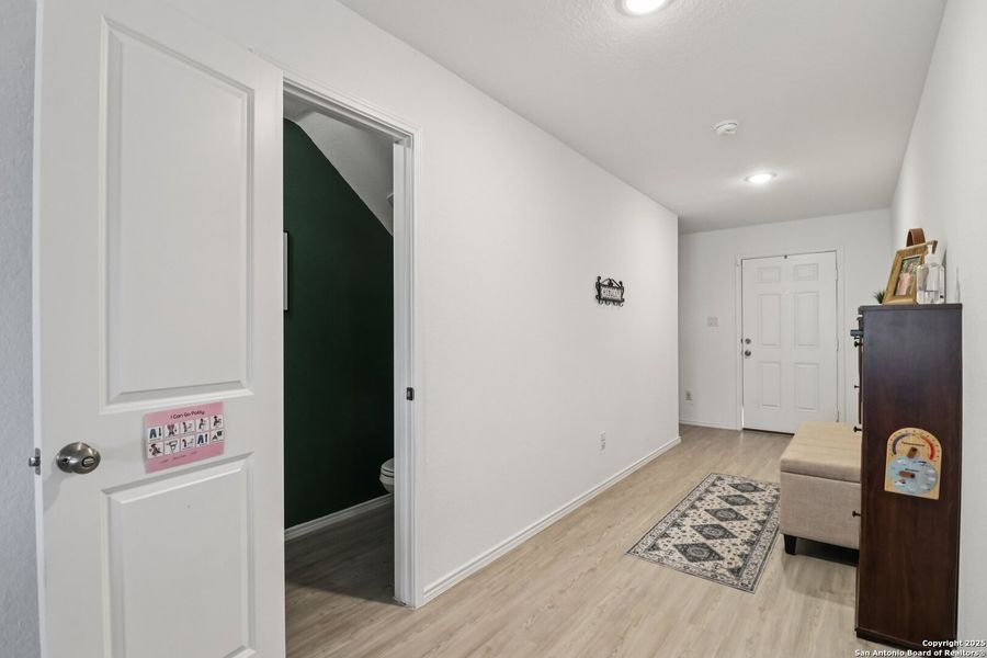 Image 16 of a home in Silos: Cottage Collection.