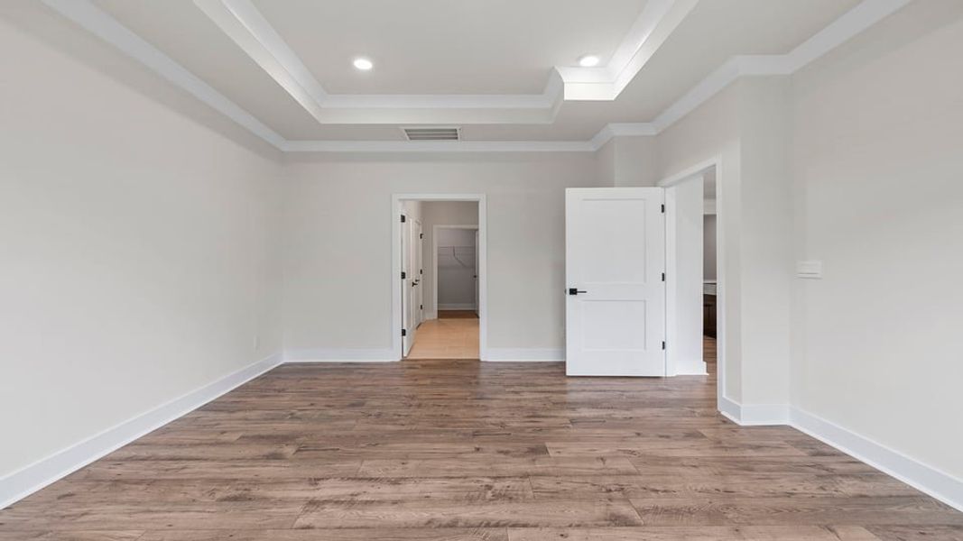 Representative unfurnished interior of a home built from the Robinson by D.R. Horton in Cottonwood Ridge, Piedmont (Image 36).