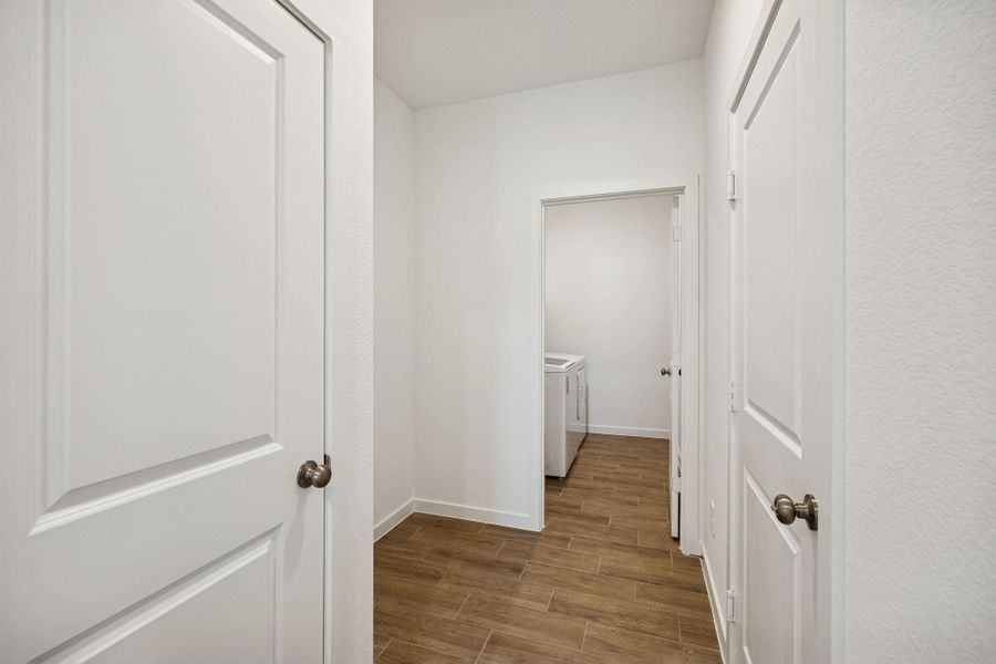 Spacious, unfurnished interior of a new home in Montgomery Bend, Montgomery (Image 22).