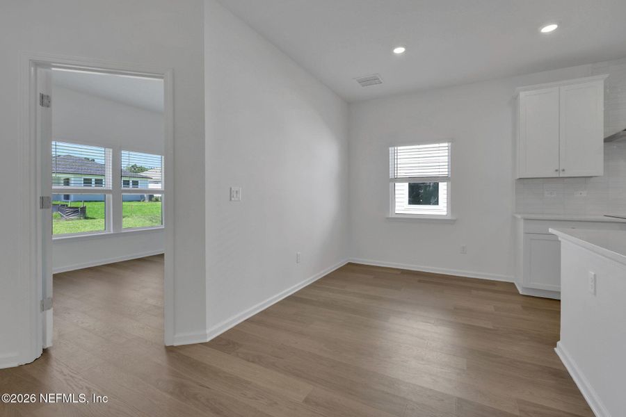 Spacious, unfurnished interior of a new home in Hyland Trail, Green Cove Springs (Image 44). Spacious, unfurnished interior of a new home in Hyland Trail, Green Cove Springs (Image 44).