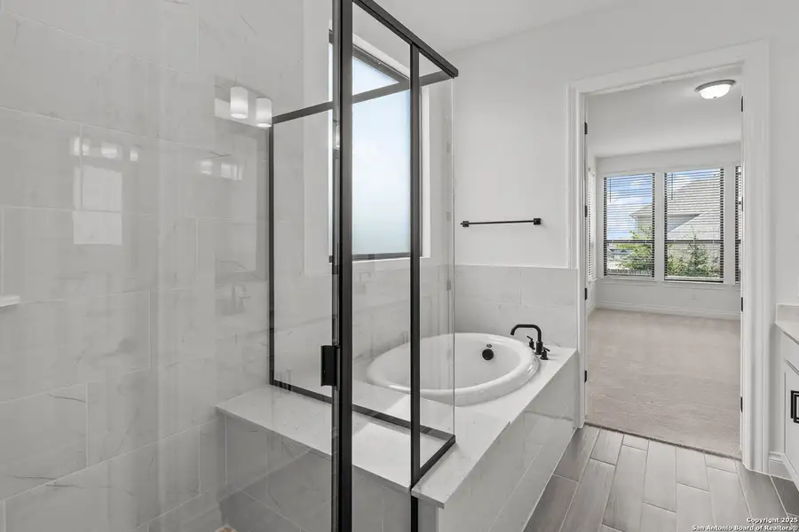 Furnished interior view inside a new home in Bison Ridge, San Antonio (Image 15). Furnished interior view inside a new home in Bison Ridge, San Antonio (Image 15).