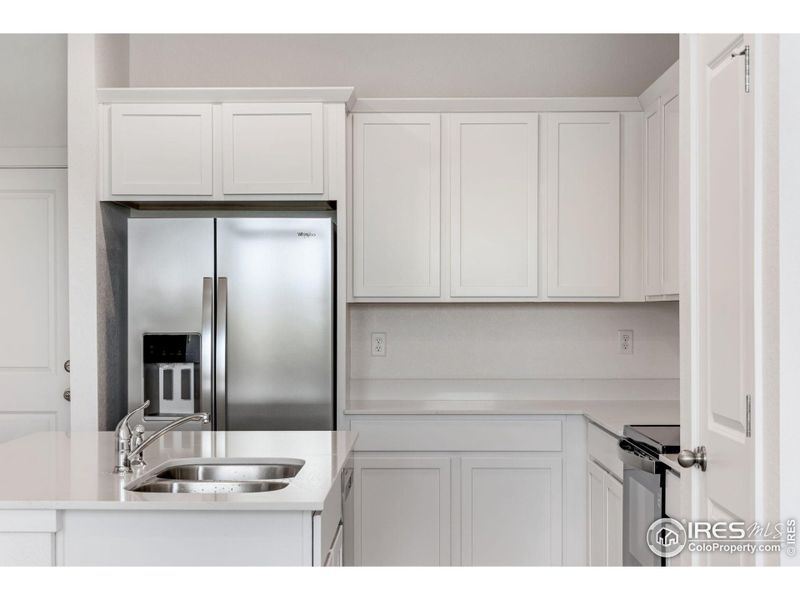 Image 21 of a home in Vista Meadows.