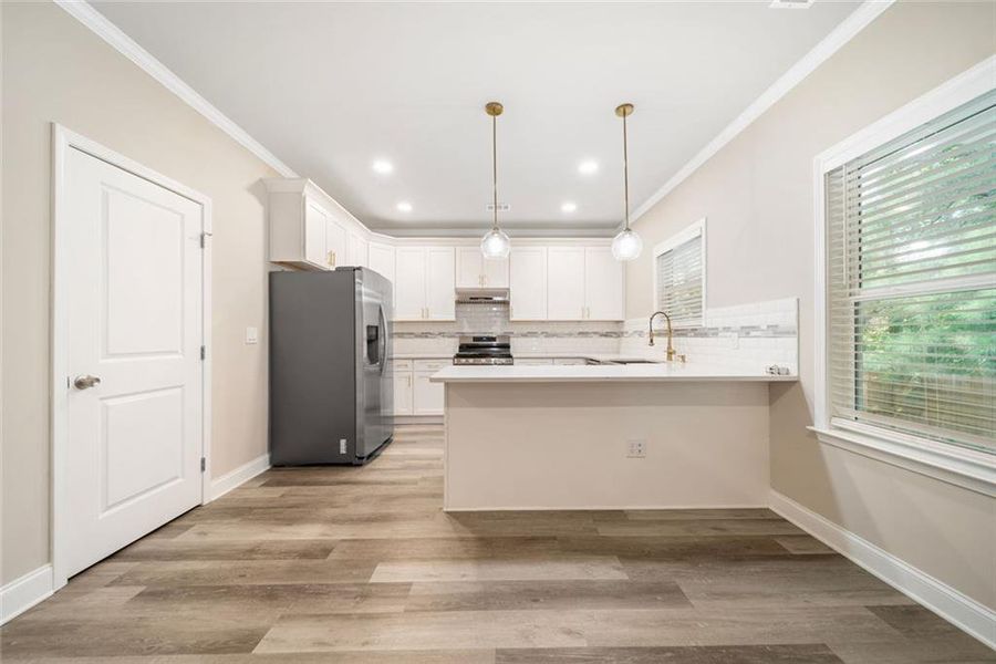 Image 38 of a home in .