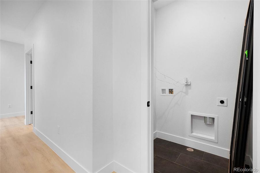 Spacious, unfurnished interior of a new home in , Denver (Image 18).