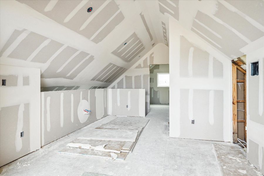 Image 28 of a home in .