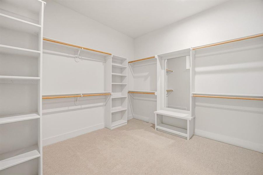 Spacious, unfurnished interior of a new home in , Glen Rose (Image 32).