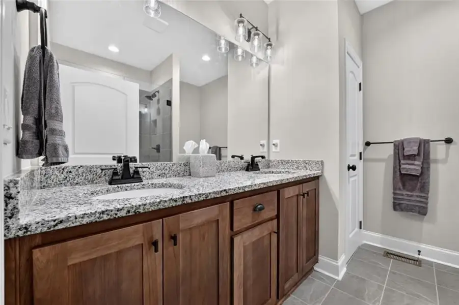 Furnished interior view inside a new home in , Ellijay (Image 31).