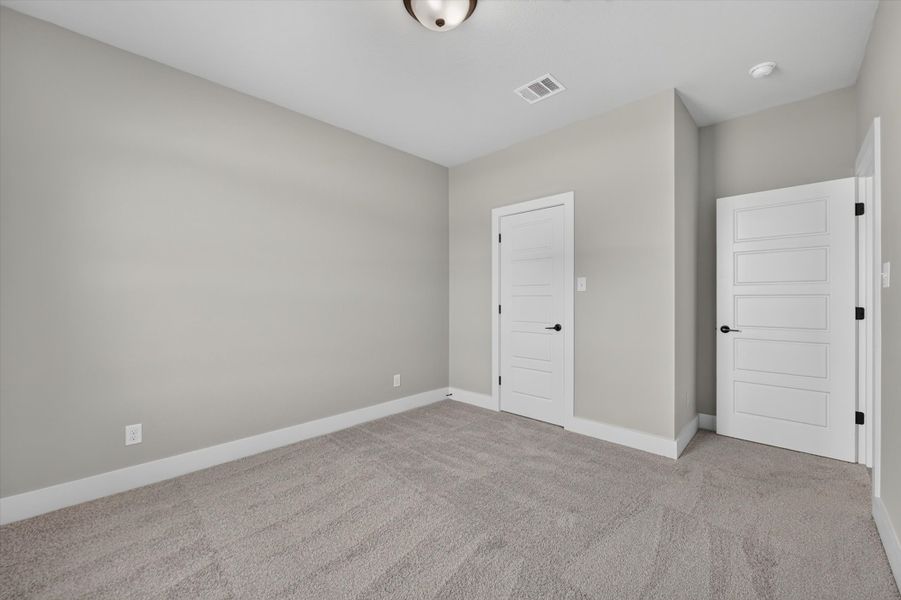 Spacious, unfurnished interior of a new home in Taylor Ranch, Springtown (Image 29).