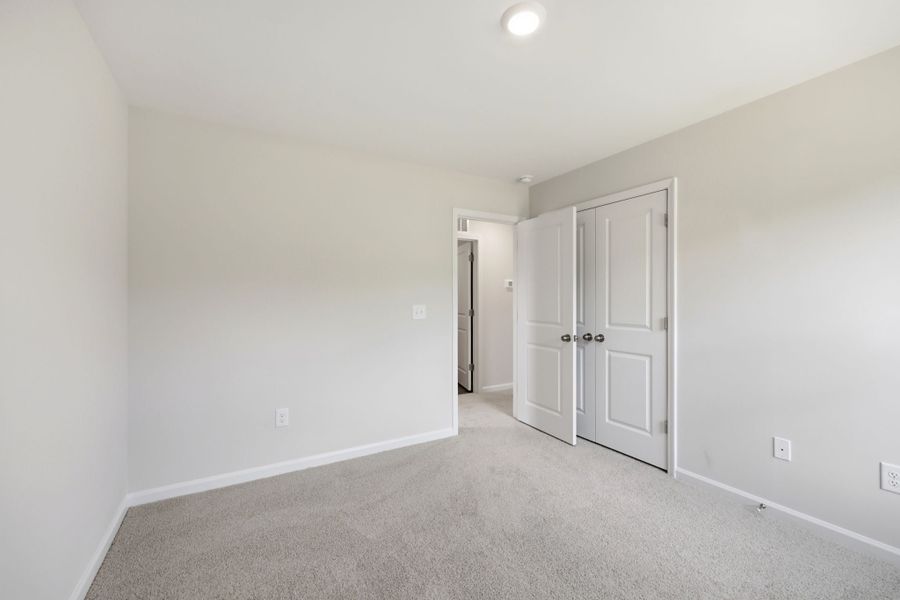 Spacious, unfurnished interior of a new home in The Farm at Neill's Creek, Lillington (Image 28).