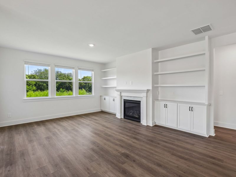 Spacious, unfurnished interior of a new home in Station Hill - Reserve Series, Franklin (Image 10). Spacious, unfurnished interior of a new home in Station Hill - Reserve Series, Franklin (Image 10).
