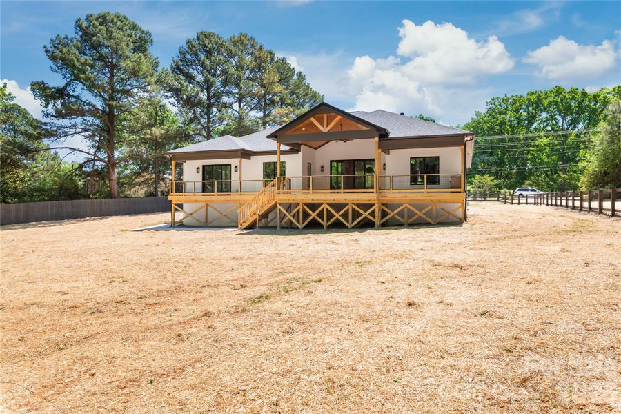 Exterior details and patio area of a home in , Waxhaw (Image 3).