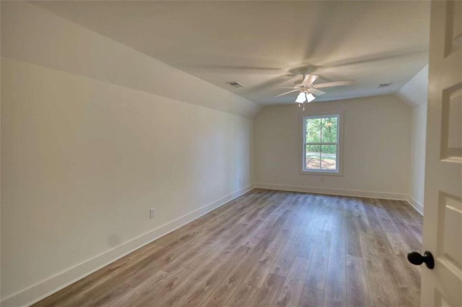 Spacious, unfurnished interior of a new home in , Monticello (Image 48).