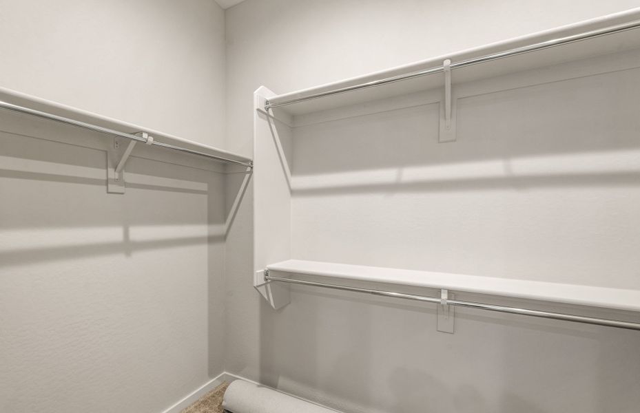 Spacious, unfurnished interior of a new home in Jorde Farms, Queen Creek (Image 20).