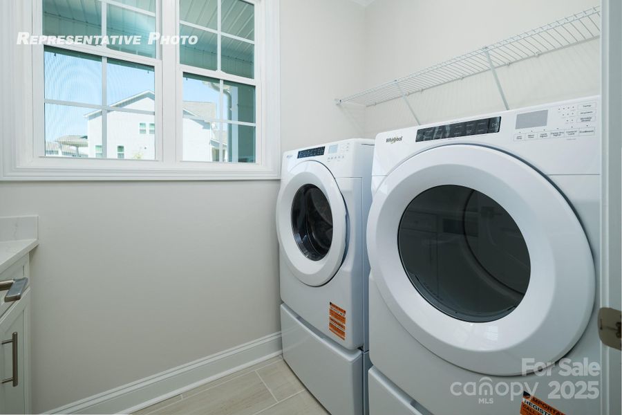 Close-up of interior finishes inside a home in Sylvan Creek, Denver (Image 10).