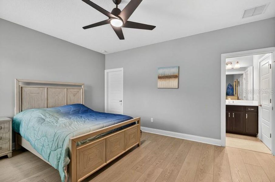 Furnished interior view inside a new home in , St. Augustine (Image 38).