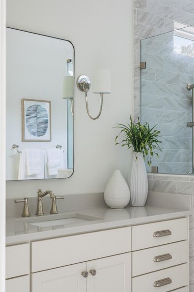 Close-up of interior finishes inside a home in , Mount Pleasant (Image 23).