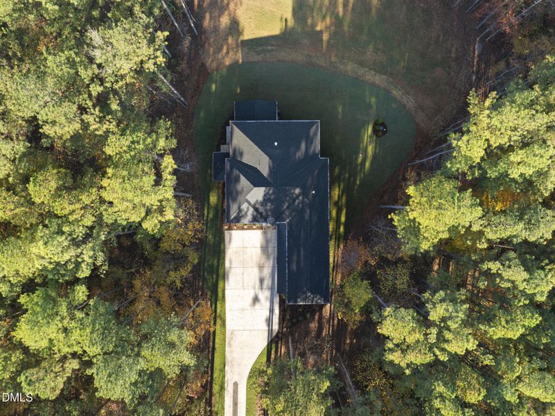 DJI_20251104083247_0015_D