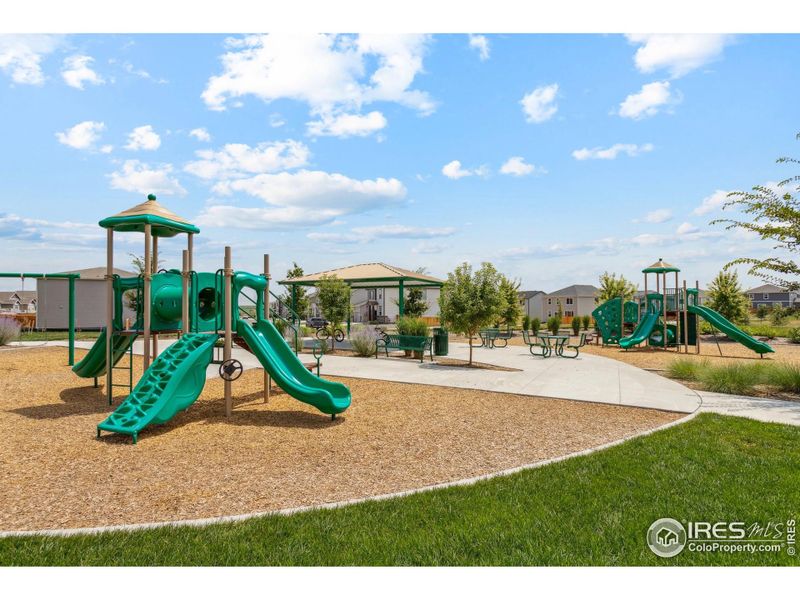 Community amenities in Hidden Valley Farm, Severance (Image 18).