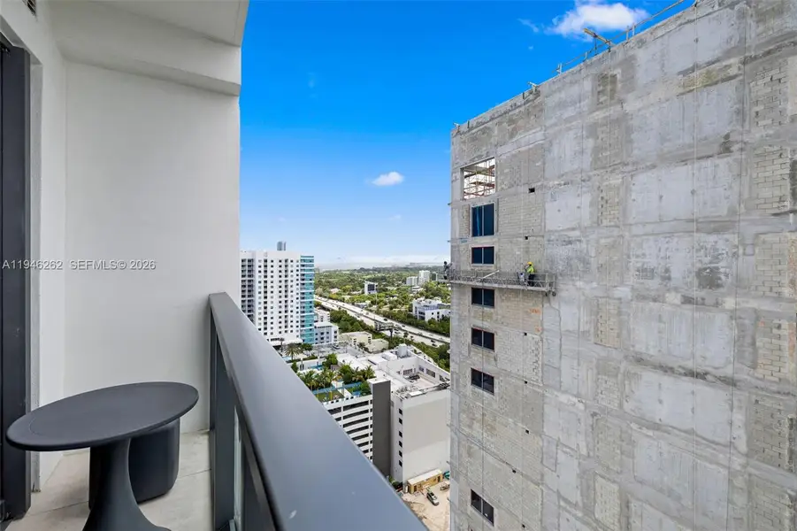 Condo located in Miami, FL showcasing its design and architecture (Image 3).