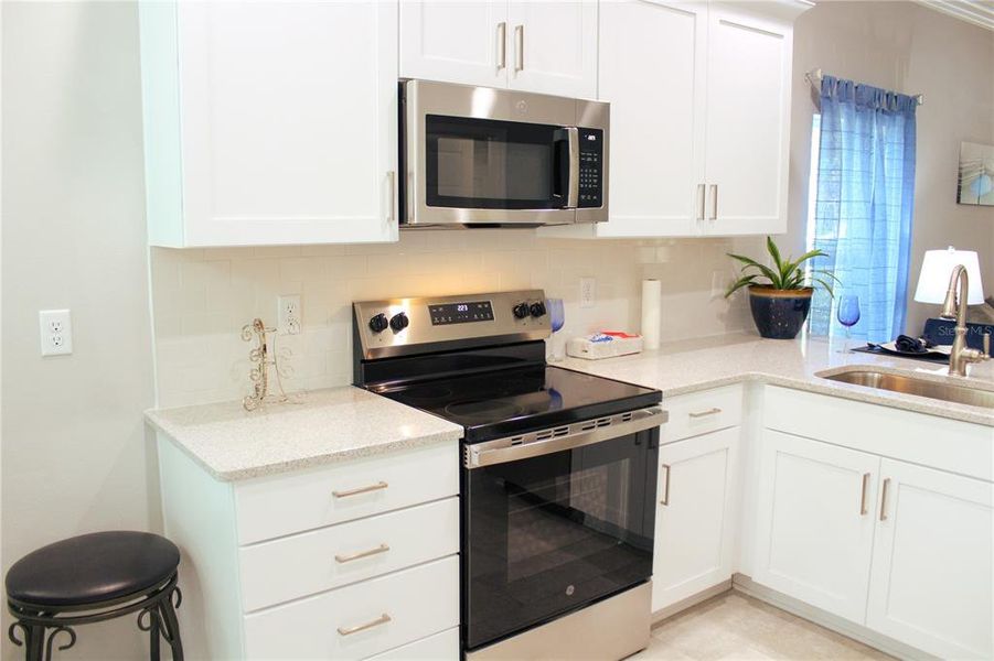 Furnished interior view inside a new home in , Leesburg (Image 4). Furnished interior view inside a new home in , Leesburg (Image 4).