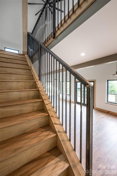 Spacious, unfurnished interior of a new home in , Weaverville (Image 39).