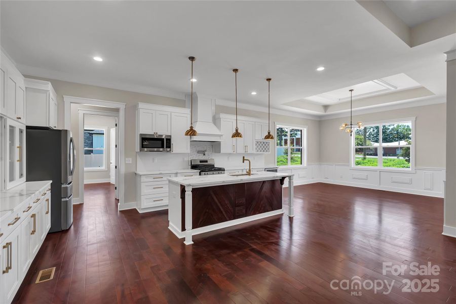Furnished interior view inside a new home in , Kings Mountain (Image 19).