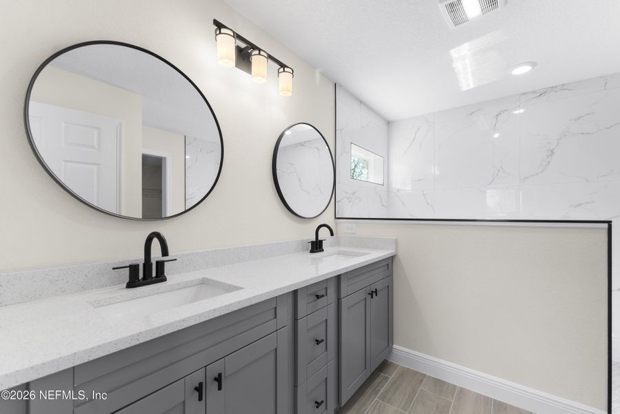 Furnished interior view inside a new home in , Ocala (Image 15).