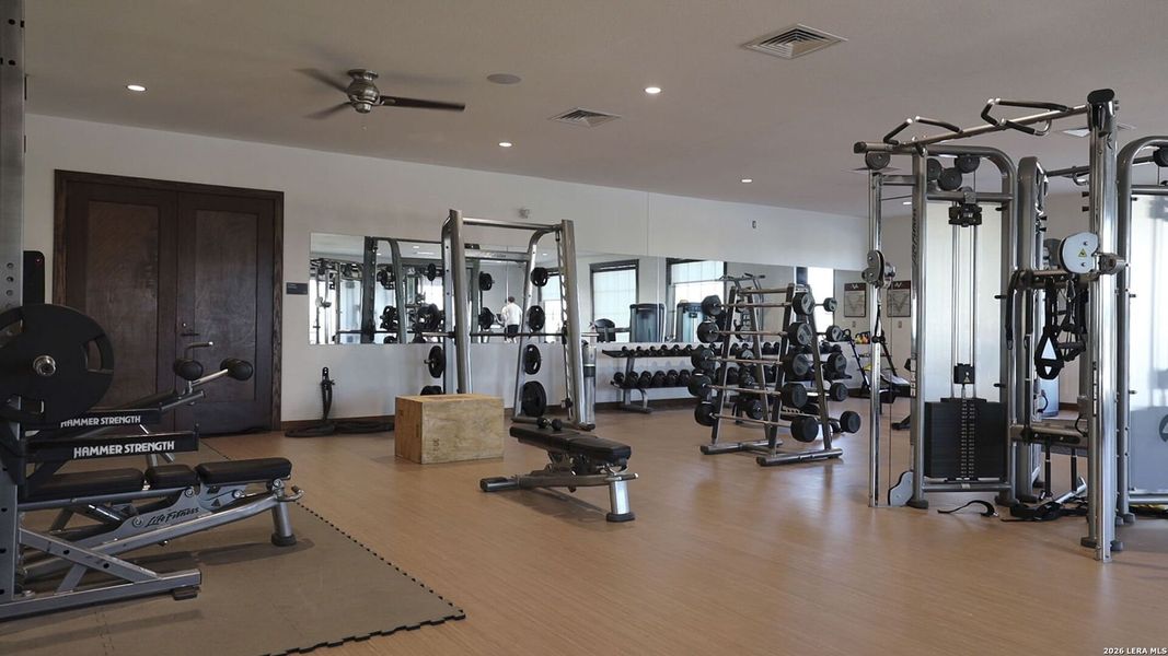 Community amenities in Vintage Oaks, New Braunfels (Image 36).