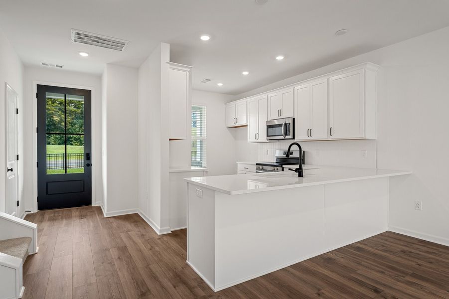 1,840sf New Home in Lavergne, TN. - Slide 8 1,840sf New Home in Lavergne, TN. - Slide 8