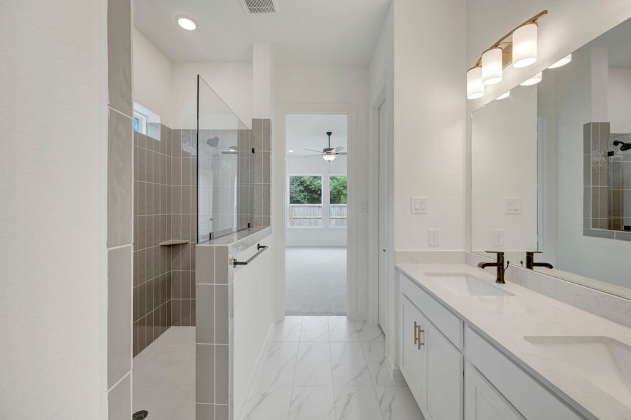 Owner's Bath Owner's Bath
