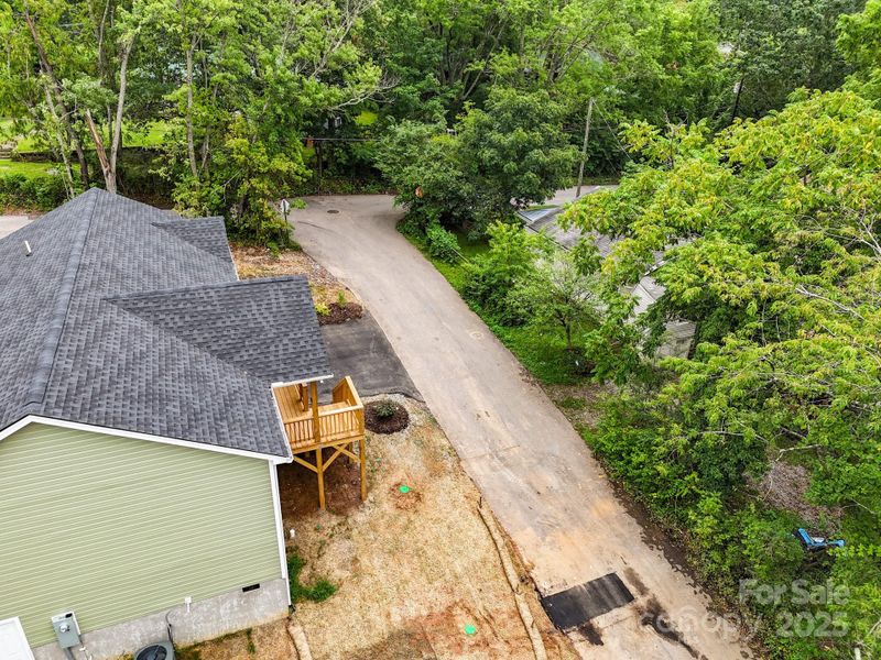 Image 39 of a home in . Image 39 of a home in .