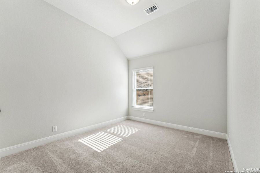 Spacious, unfurnished interior of a new home in Davis Ranch 50', San Antonio (Image 29).