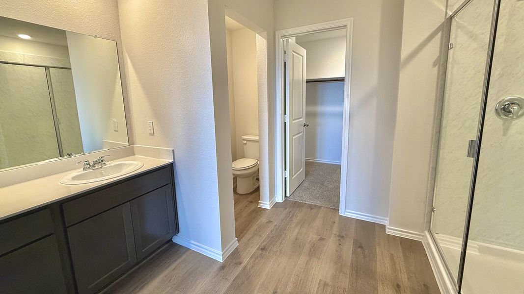 Representative furnished interior of a home built from the HUNTSVILLE by D.R. Horton in Northspur, Forney (Image 6). Representative furnished interior of a home built from the HUNTSVILLE by D.R. Horton in Northspur, Forney (Image 6).