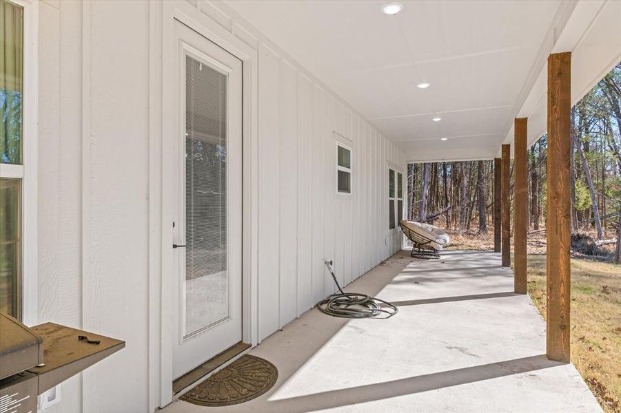 Exterior details and patio area of a home in , Emory (Image 26).