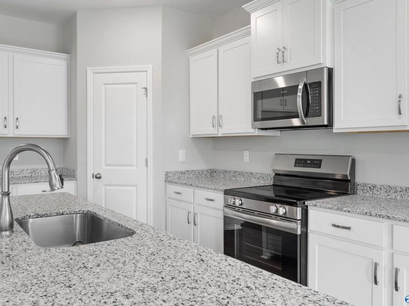 Close-up of interior finishes inside a home in Bailey Park, Fayetteville (Image 20).