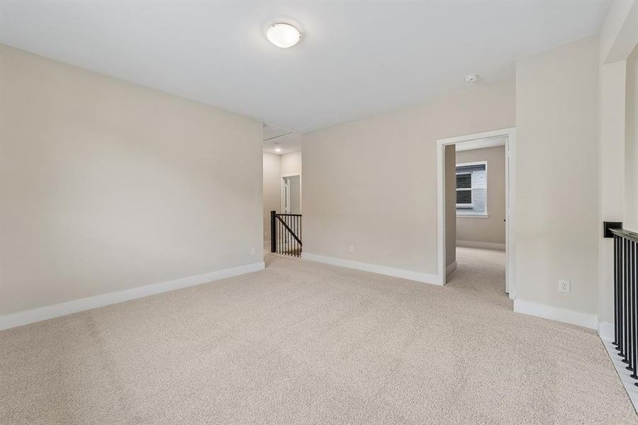 Spacious, unfurnished interior of a new home in Lexington Frisco, Frisco (Image 18).