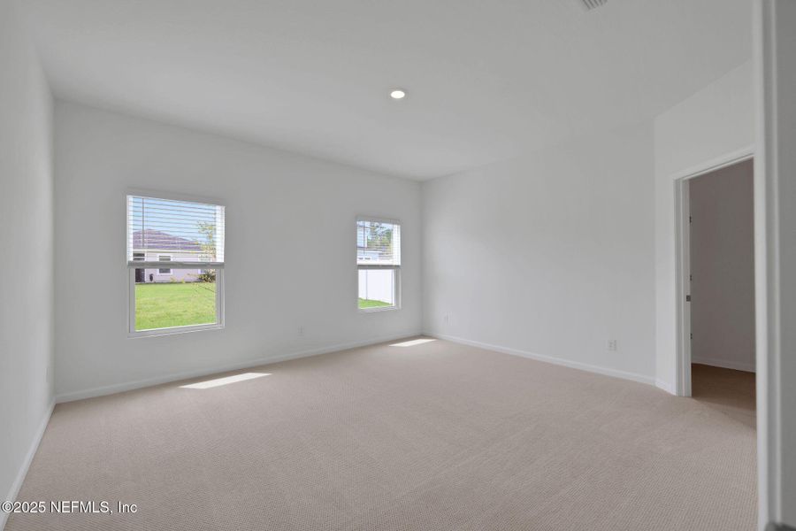 Spacious, unfurnished interior of a new home in Cordova Palms, St. Augustine (Image 30).
