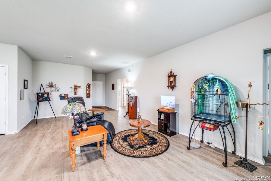 Furnished interior view inside a new home in Legend Pond, New Braunfels (Image 13).