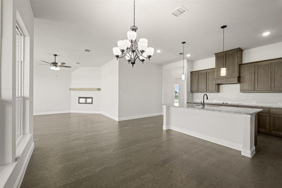 108 Red Fox- Dining-2